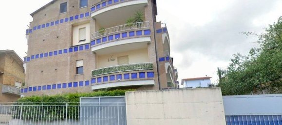 Apartamento de 2 divisões em Spoltore, Italy N.º 22970 7