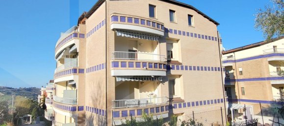 Apartamento de 2 divisões em Spoltore, Italy N.º 22970 4