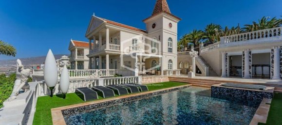 5 غرف نوم فيلا في Adeje, Spain رقم 11405 11