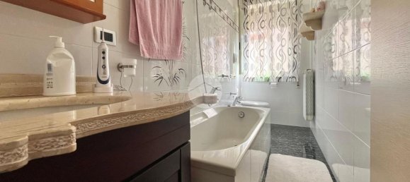 4-salle Appartement à Alcamo, Italy No. 298252 16