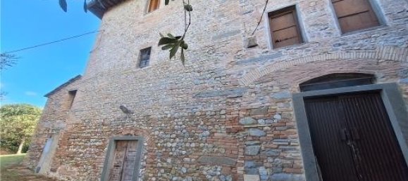 10 rooms House in Montespertoli, Italy No. 31406 14