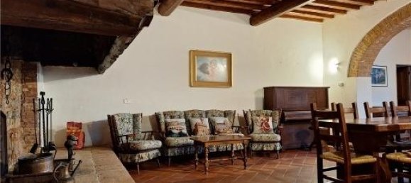 10 rooms House in Montespertoli, Italy No. 31406 19