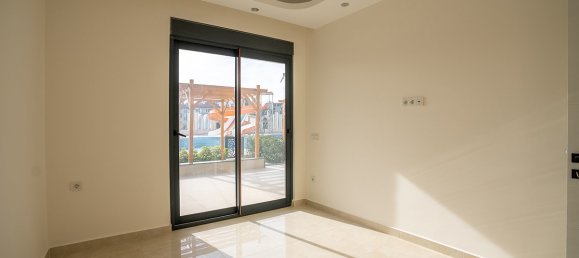 Wohnung 1+1 in Yekta Sunrise Residence, Gazipasa, Turkey, Nr. 39806 8