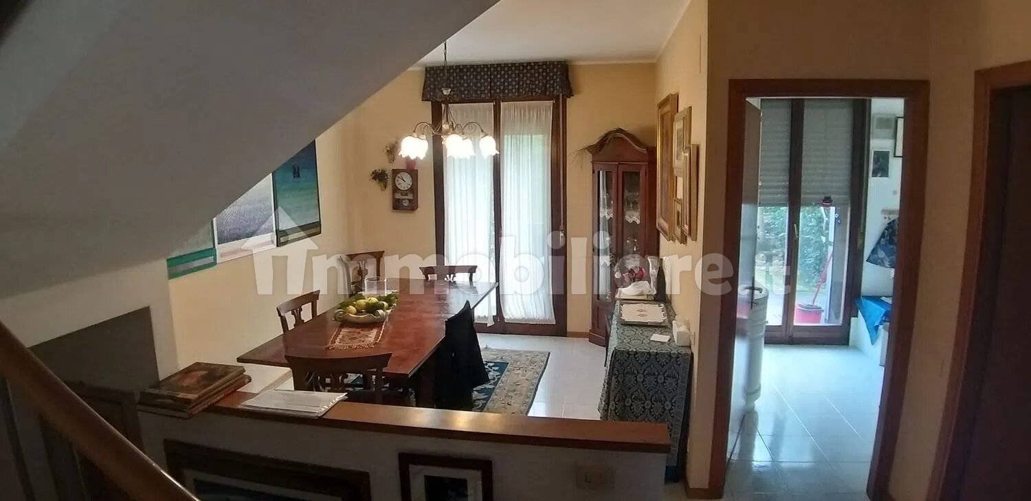 8 bedrooms Villa in Perugia, Italy No. 357442