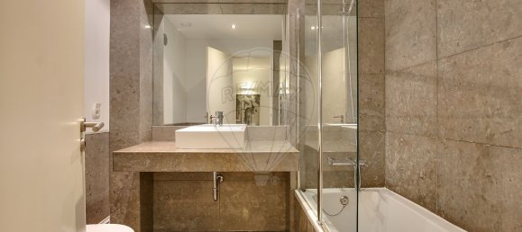 2 bedrooms Apartment in Lisbon, Portugal No. 9531 13