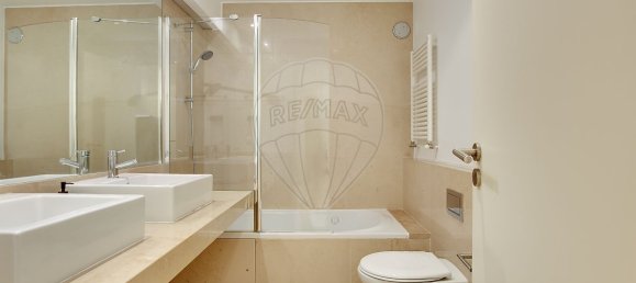 2 bedrooms Apartment in Lisbon, Portugal No. 9531 19