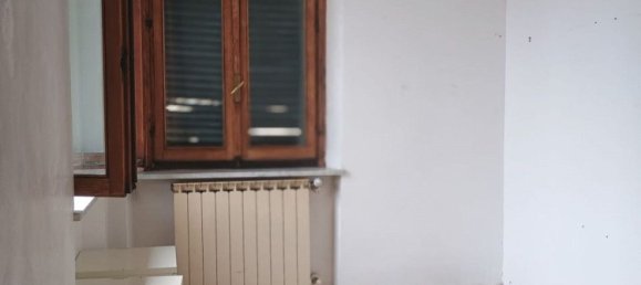 3 rooms Apartment in Collegno, Italy No. 301742 3