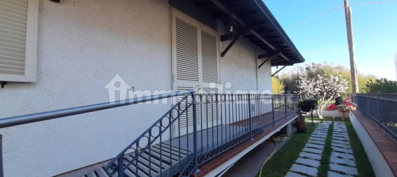 3 Schlafzimmer Villa in Camaiore, Italy, Nr. 40677 12