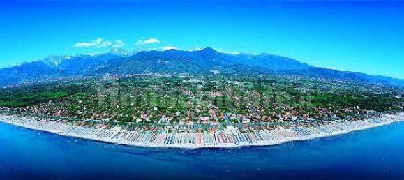 3 Schlafzimmer Villa in Camaiore, Italy, Nr. 40677 17