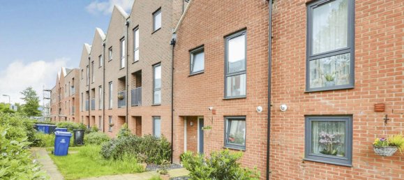 2 bedrooms House in Harrow, United Kingdom No. 6329 11