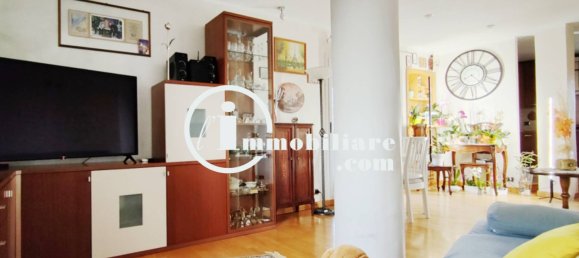 Apartamento de 2 dormitorios en Rome, Italy No. 76630 4