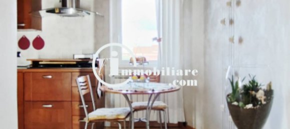 Apartamento de 2 dormitorios en Rome, Italy No. 76630 5