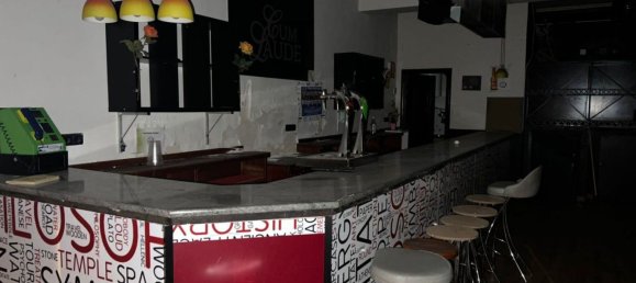 Gewerbliche Immobilie in Leon, Spain 92m², Nr. 63104 2