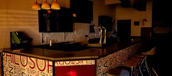 Gewerbliche Immobilie in Leon, Spain 92m², Nr. 63104 3