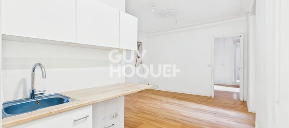 Apartamento de 1 dormitorio en Paris, France No. 120710 8