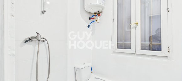 Apartamento de 1 dormitorio en Paris, France No. 120710 14