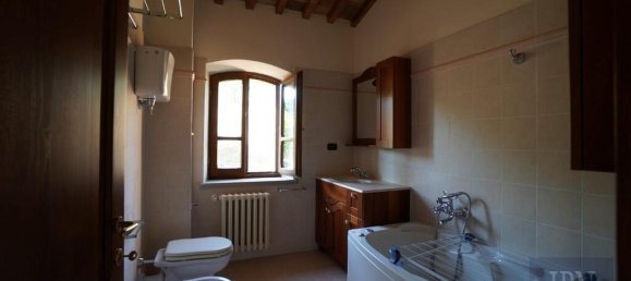 6 غرف نوم منزل في Cortona, Italy رقم 326949 32