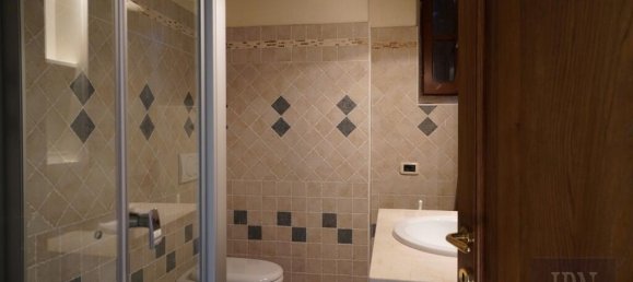 6 غرف نوم منزل في Cortona, Italy رقم 326949 22