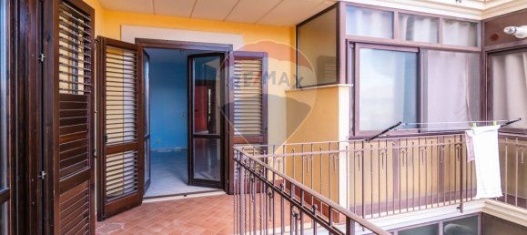 Apartamento de 4 habitaciónes en Aci Catena, Italy No. 273924 16