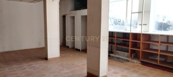 888m² Building in Loures, Portugal No. 131663 26