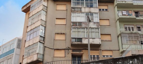 888m² Building in Loures, Portugal No. 131663 4