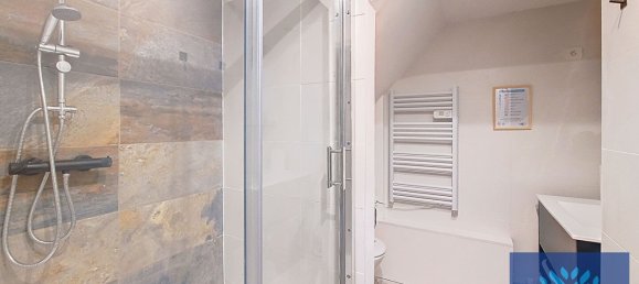 3 bedrooms House in Breuillet, France No. 170279 6