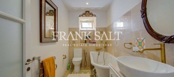 Hotel de 8 dormitorios en Zebbug, Malta No. 2113 12