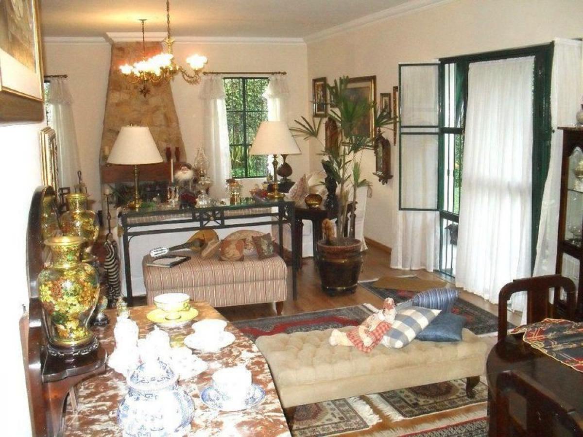 4 bedrooms House in Sao Paulo, Brazil No. 515462