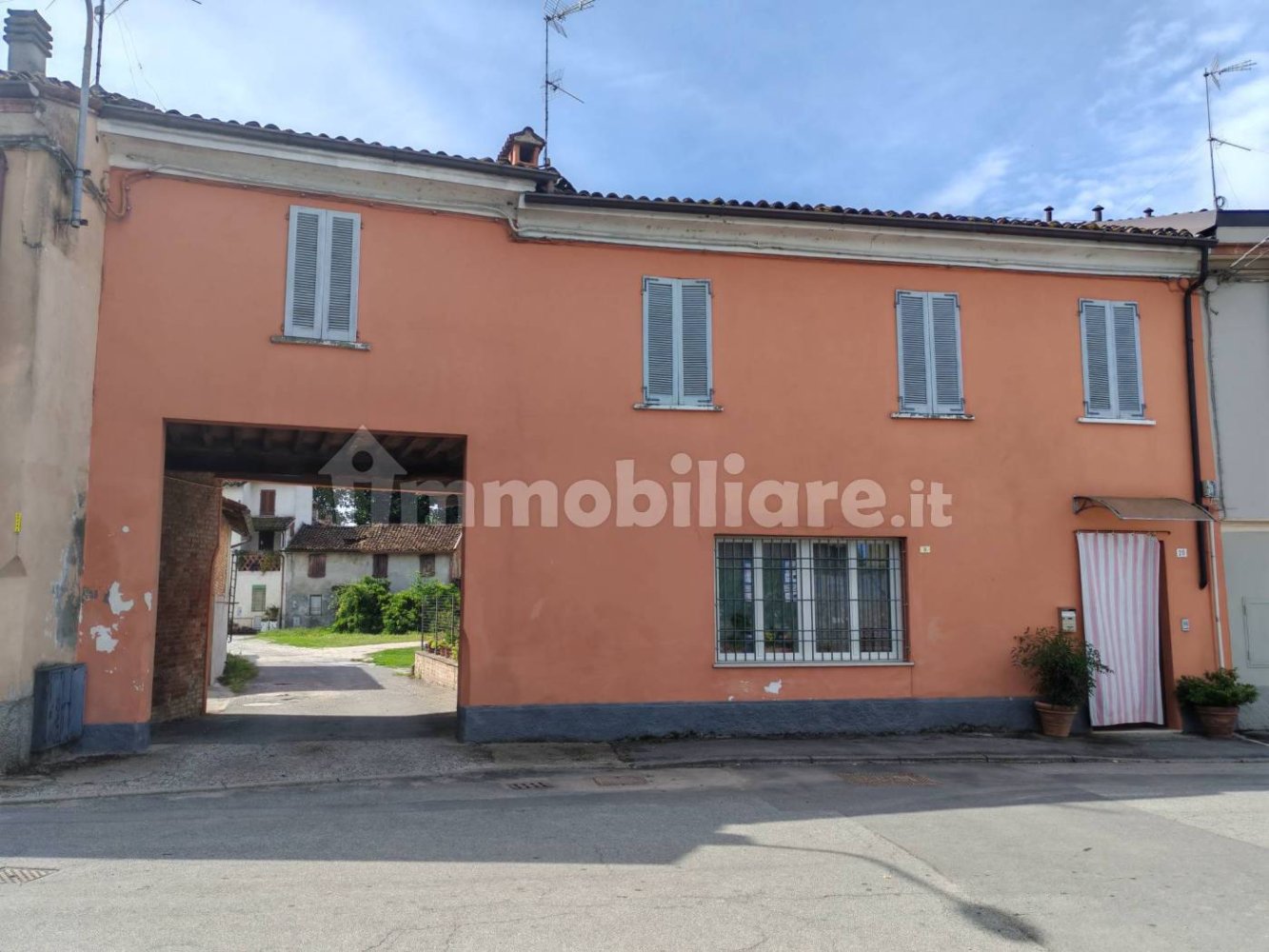 Casa de 4 dormitorios en Pieve San Giacomo, Italy No. 303681