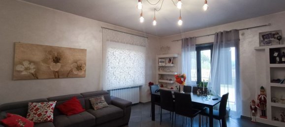 3-salle Maison à Sora, Italy No. 279544 10