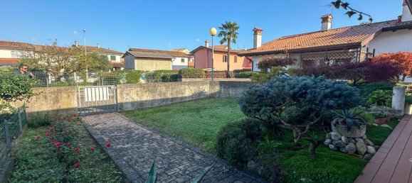 6غرفة منزل في Udine, Italy رقم 17922 5