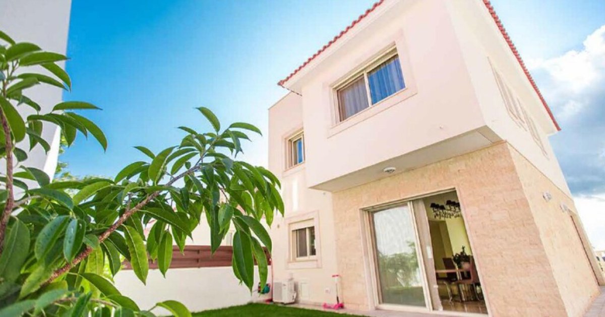 3 bedrooms Villa in Limassol, Cyprus No. 2505