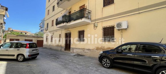 Apartamento de 3 dormitorios en Palermo, Italy No. 299261 3