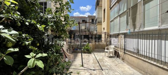 Apartamento de 3 dormitorios en Palermo, Italy No. 299261 6