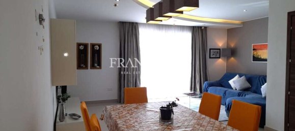 3 bedrooms Apartment in Gzira, Malta No. 10483 2