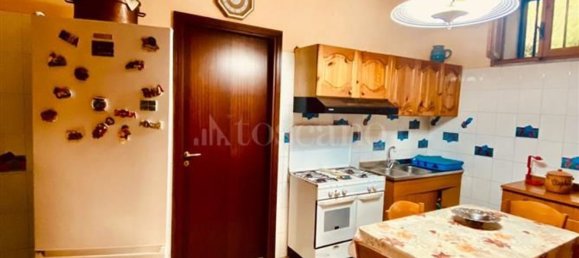 9-salle Appartement à Cesinali, Italy No. 206966 22