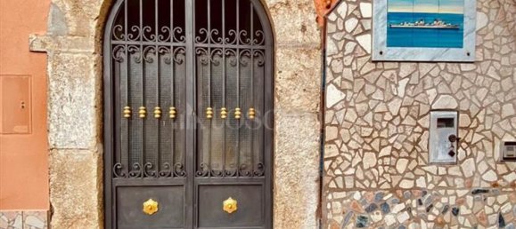 9-salle Appartement à Cesinali, Italy No. 206966 5