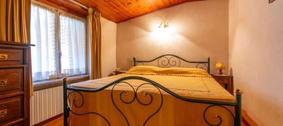 Casa de 4 dormitorios en Borgosesia, Italy No. 379695 14