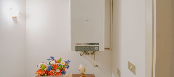 Casa de 4 dormitorios en Borgosesia, Italy No. 379695 15