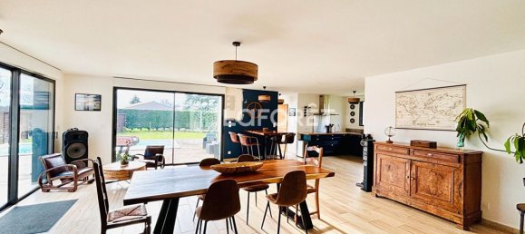 Дом с 4 спальнями в Сен-Ромен-де-Бене, Франция № 102799 23