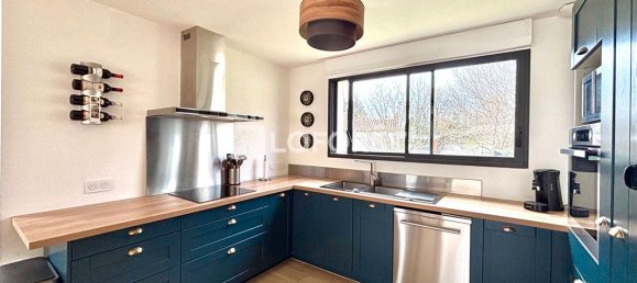 Дом с 4 спальнями в Сен-Ромен-де-Бене, Франция № 102799 20