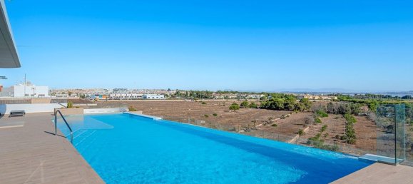 Apartamento de 2 dormitorios en Alicante, Spain No. 176281 13