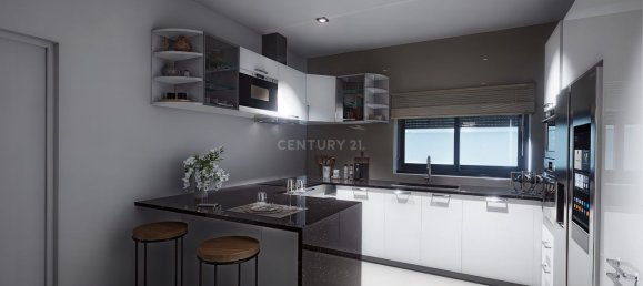 4 bedrooms House in Almada, Portugal No. 108205 18