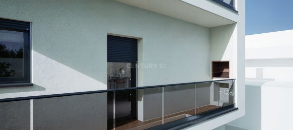 4 bedrooms House in Almada, Portugal No. 108205 10