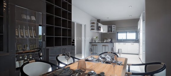 4 bedrooms House in Almada, Portugal No. 108205 17