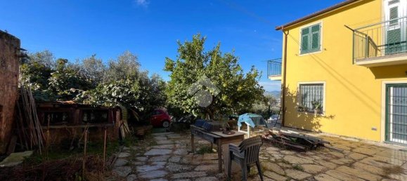 3 bedrooms Apartment in Lavagna, Italy No. 211510 17