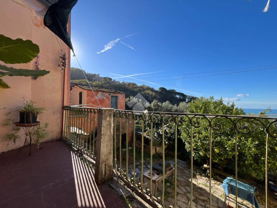 3 bedrooms Apartment in Lavagna, Italy No. 211510