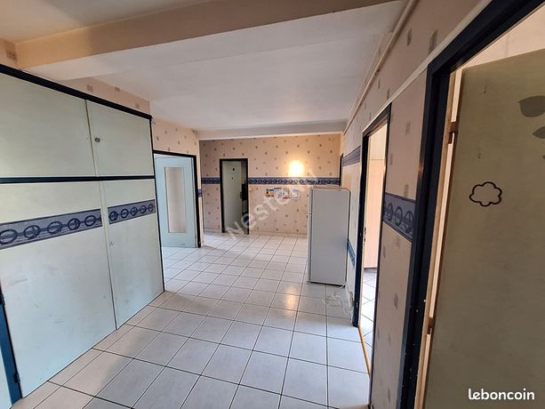 4 bedrooms Apartment in Chalon-sur-Saone, France No. 315800