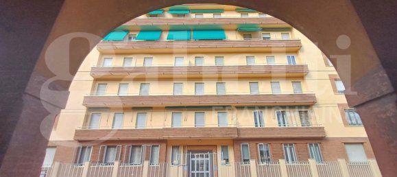 2 bedrooms Apartment in Bologna, Italy No. 322562 2