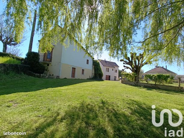 Casa de 8 habitaciónes en Indre, France No. 305350